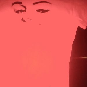 Girls red tee shirts with Marilyn's dacr